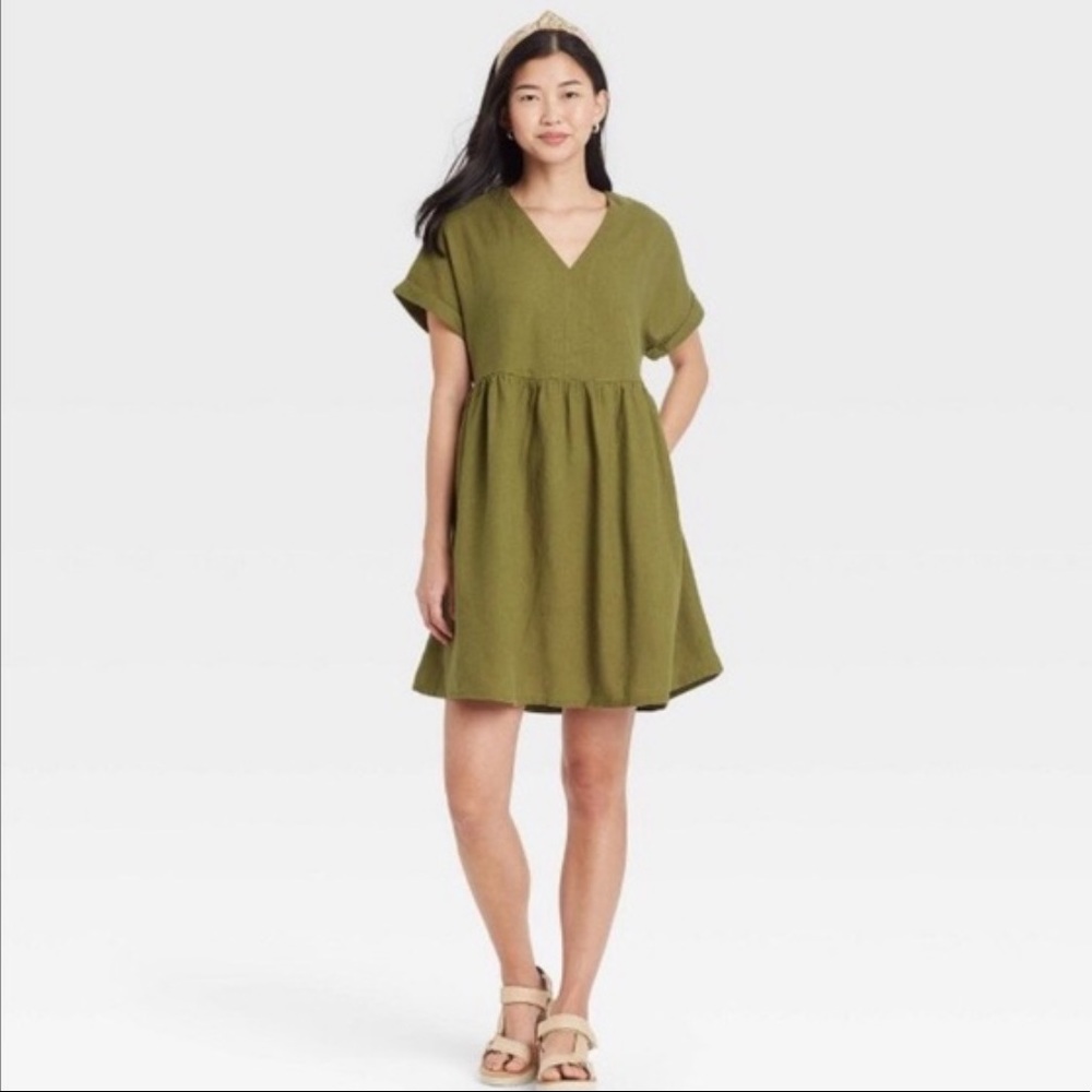 Universal Thread Green Linen Dress size M